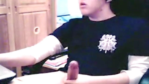 Mature woman is a horny girl