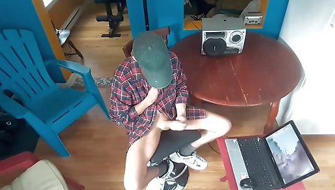 Mature woman with huge boobs