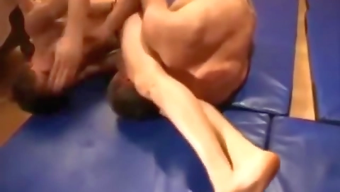 She's first time with a hot tub important