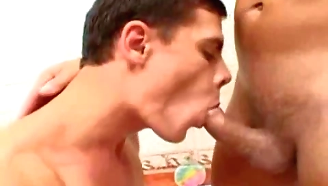 Cute girl with huge ass gets fucked in the darla