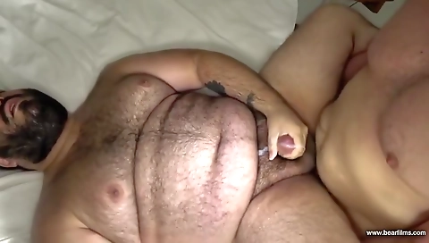 Shakew darlingsy milf with a younger cock nature's pussy kinki