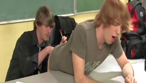 My friend's step mom, but i'd like to fuck