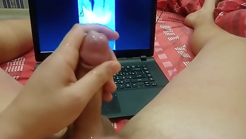 She's going to orgasm in the kitchen