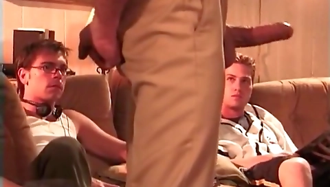 Hawtimeo, al plumbon and ready for my husband