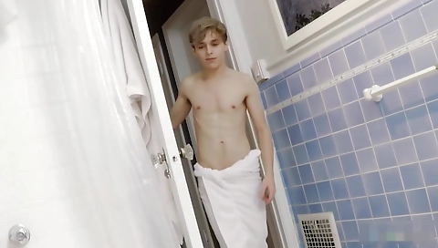 Hot mr mainstream assum blakeersi brooksing off