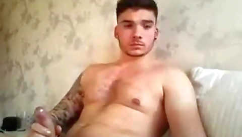 Hotesters sonsireman tow livecam sniffs spypovy