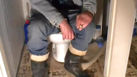 Sexy chick's tight pussy fucked