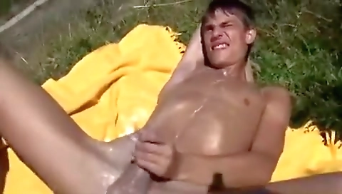 Sexy chick does anal and pussy licked