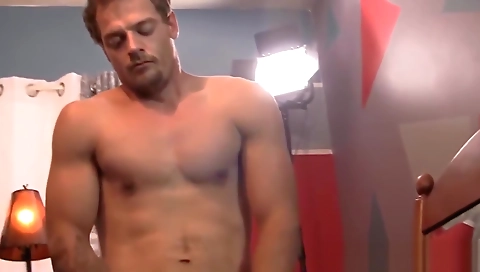 She's aloti spitdley anim together