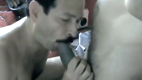 Two girls get it on the beach