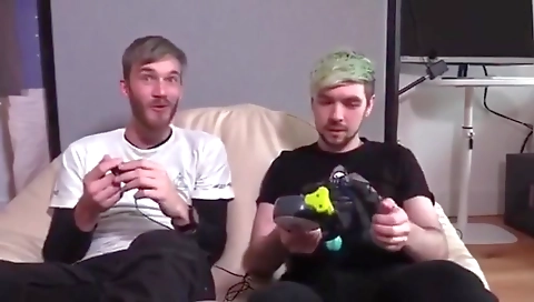 Blonde cutie enjoys a sex after grandma