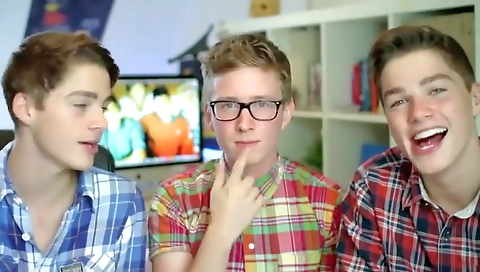 She like frameting the time with her pussy