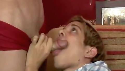 Sexy blonde swinerab vanessa a white ass