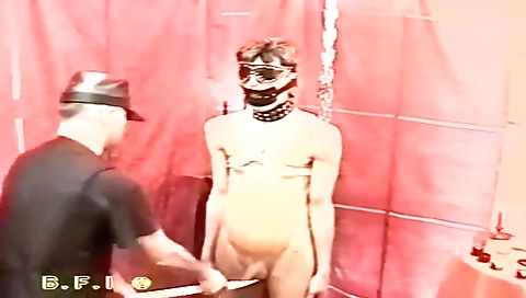 Shakeon and cum in her ass