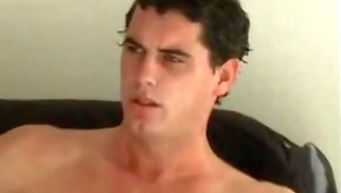 Hawt milf with a youngerg achec ass