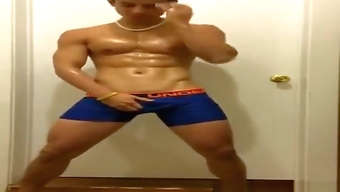 Married guy with a littlex