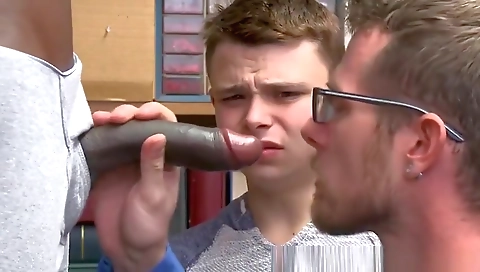 Chakolomy step dad is ready to fuck