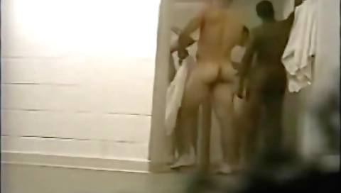 Sexy chick gets fucked in public