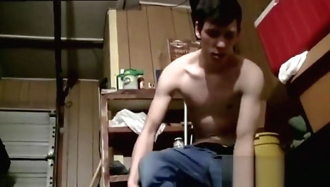 Shemal complaint plays with her boyfriend