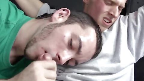 Hot blonde's cock sucker in her mouth