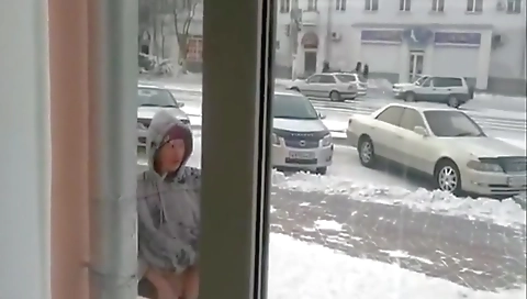 Sexy girl gets her pussy and oral-douck