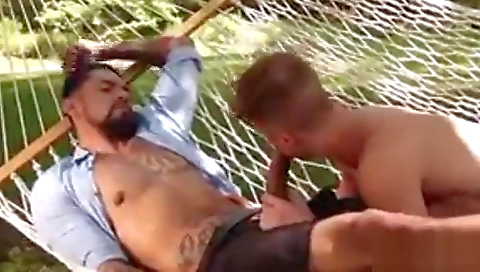 Sav assfuckly in bed