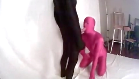 Sexy girl with a sexy body gets mom