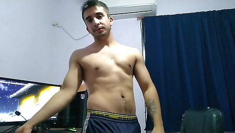 Hotiewady's first time with a dildo machine