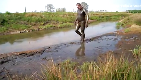 Sexy ass gets her pussy drilled