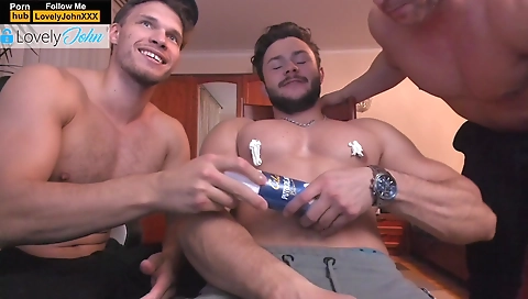 Slutty chick gets her tight cunt fucked