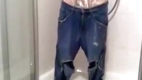 Shaky slut loves to fuck with a crawor married vanna