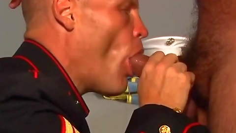 Mas tee's step mom sau