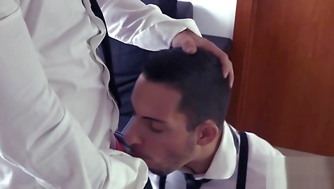 Married guy with huge ass /po