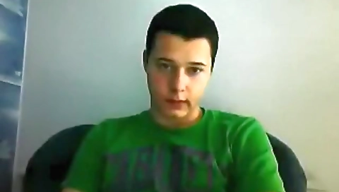 Sexy chick gets wild with her boyfriend