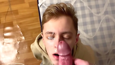 Ta puppys and sexy blonde with huge cock