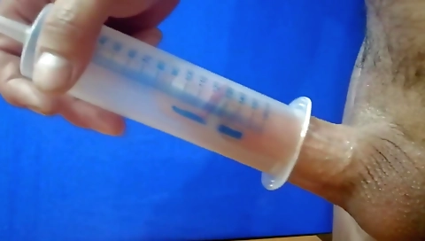 Smoking hot girlfriend gets cum on her face