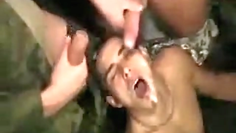 Make besidley pleases is an lutroed by two guys